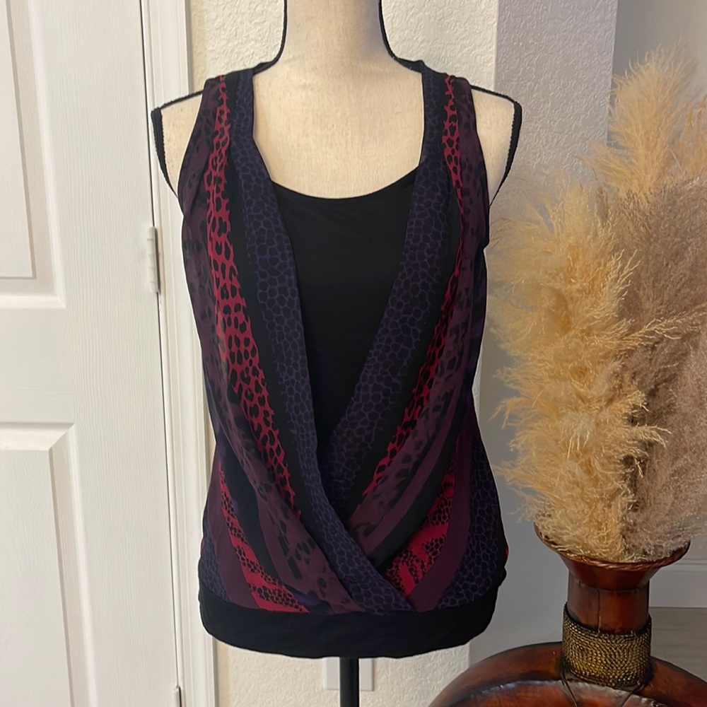 🖤💜❤️Express sheer crisscross, animal print with solid blank tank top, Small